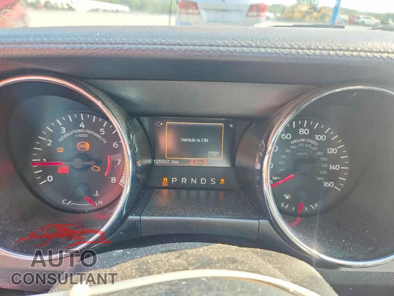 FORD MUSTANG 2017 - 1FA6P8THXH5332523