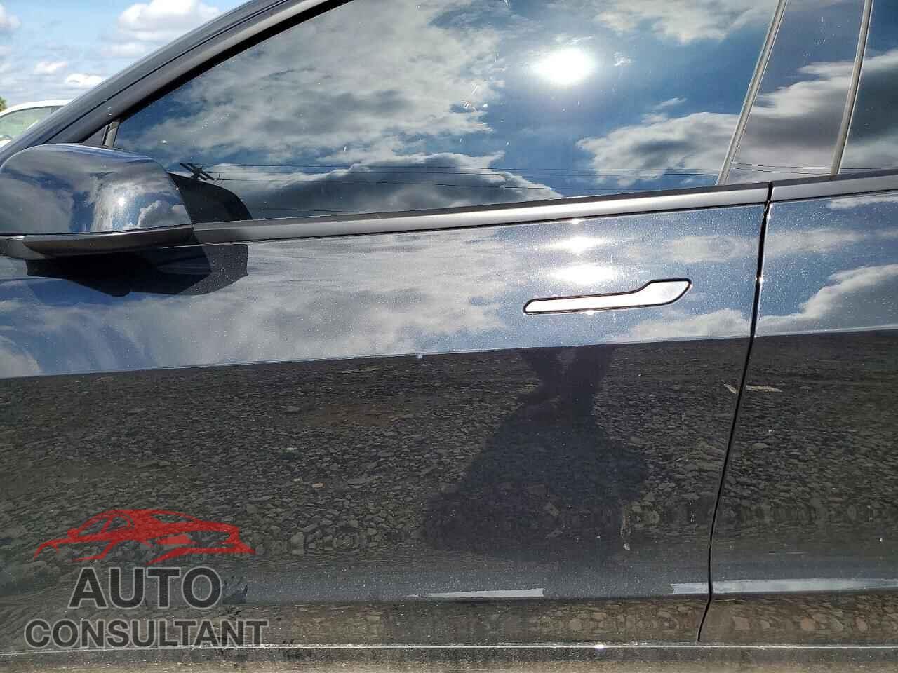 TESLA MODEL 3 2026 - 5YJ3E1EA7TF179827