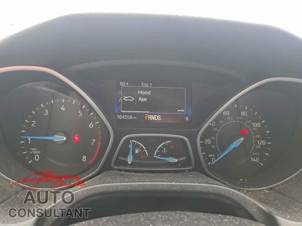FORD FOCUS 2017 - 1FADP3M28HL330477