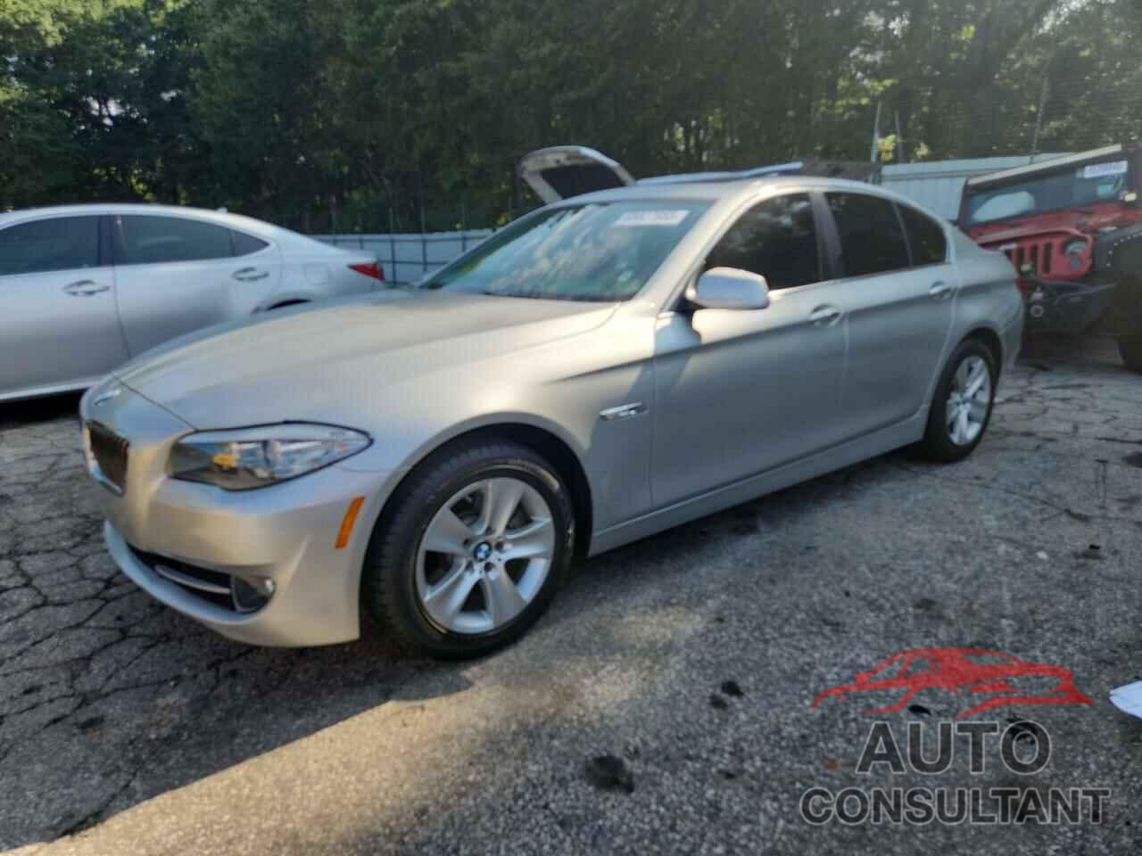 BMW 5 SERIES 2011 - WBAFR1C53BDS36003
