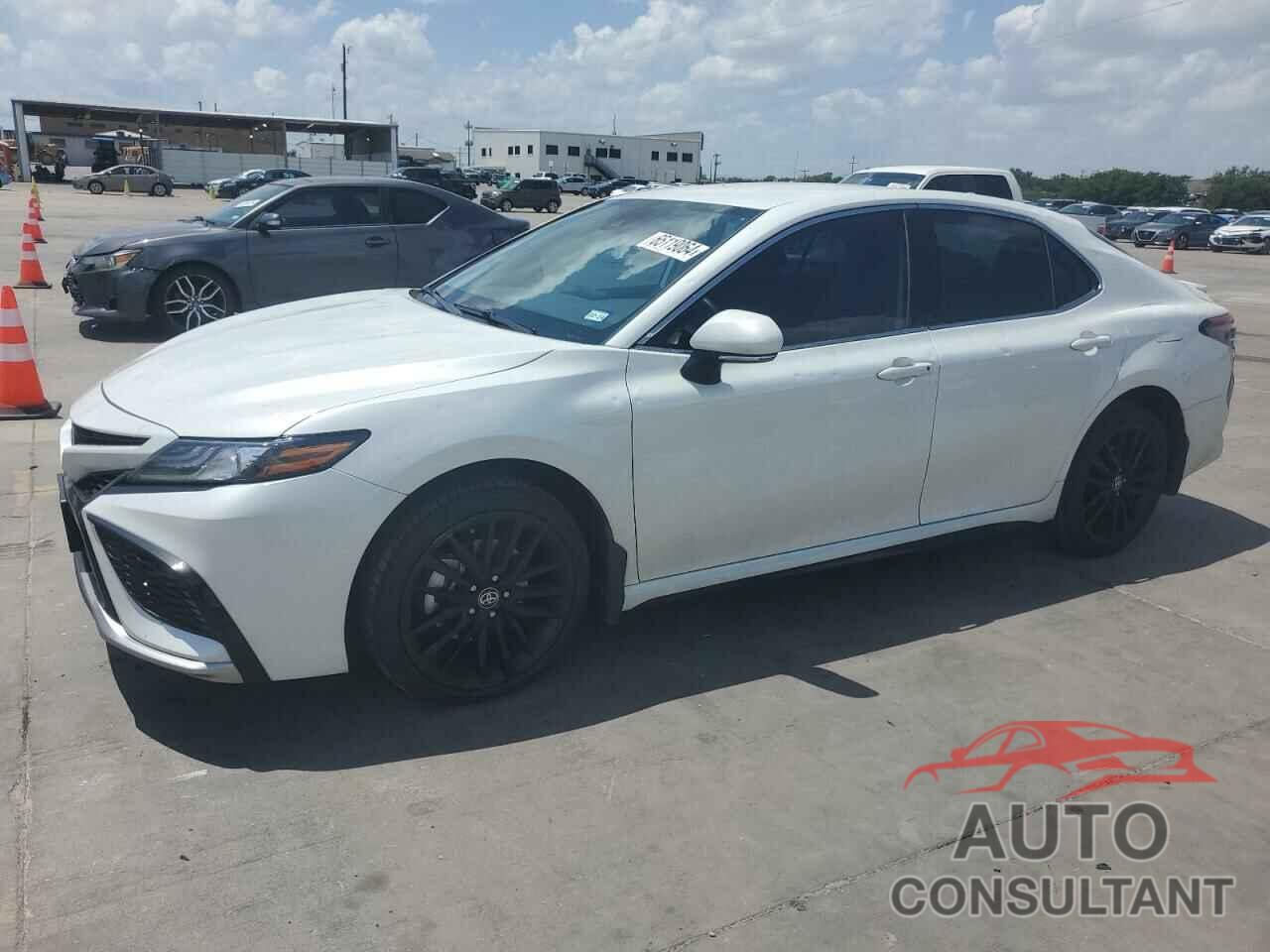 TOYOTA CAMRY 2023 - 4T1K61AKXPU087501