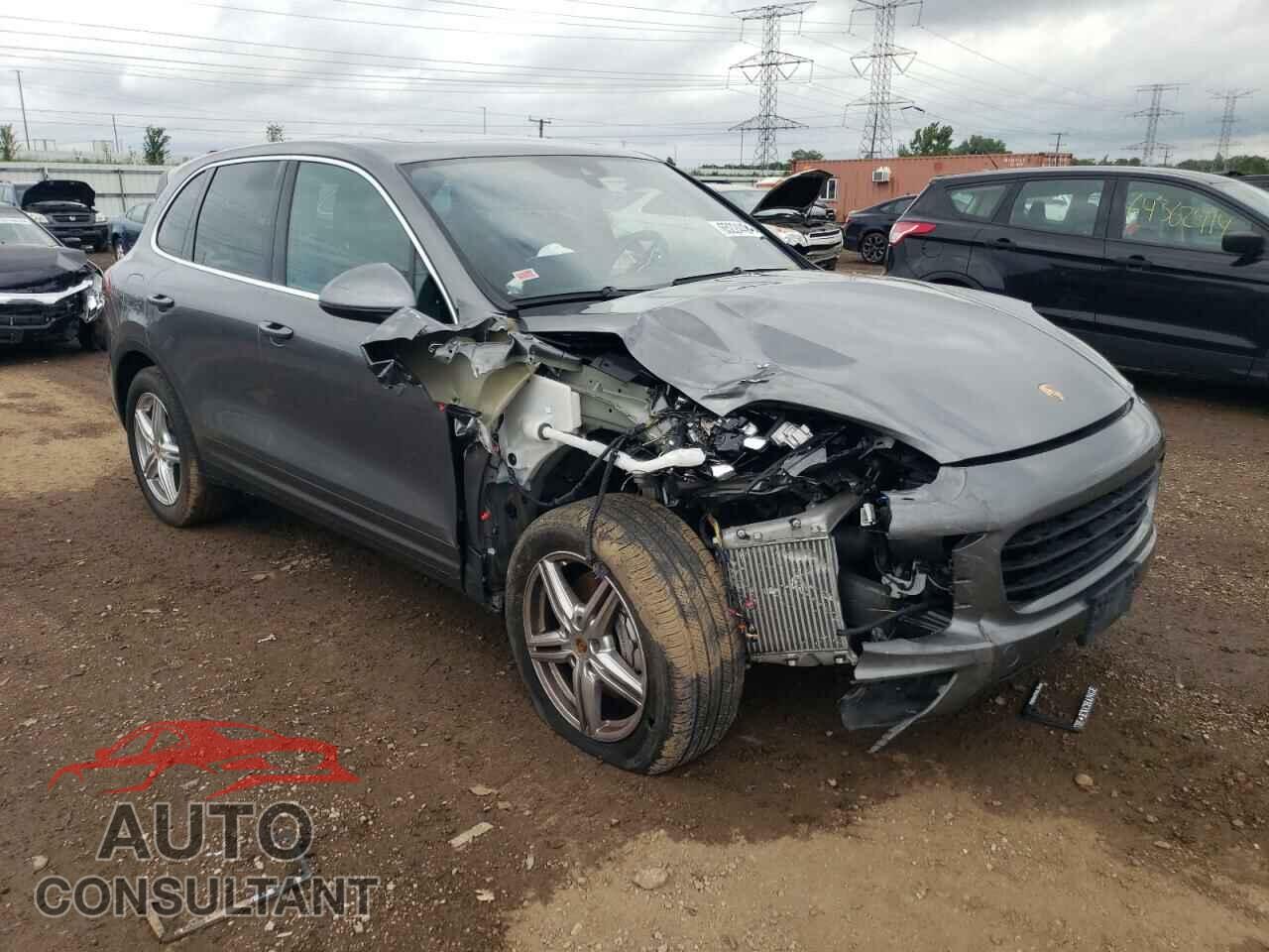 PORSCHE CAYENNE 2018 - WP1AB2A2XJLA60196