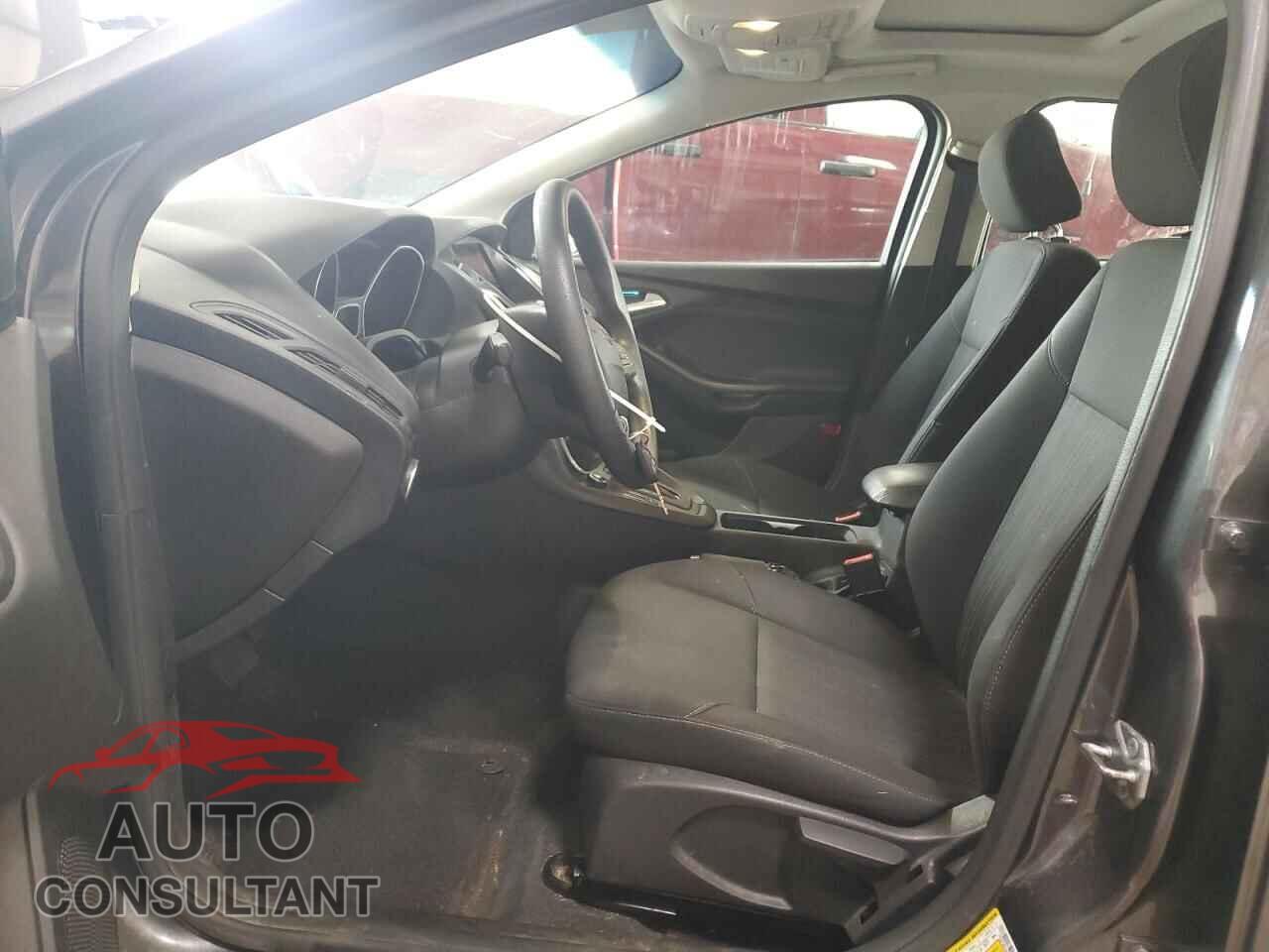 FORD FOCUS 2017 - 1FADP3M23HL205872