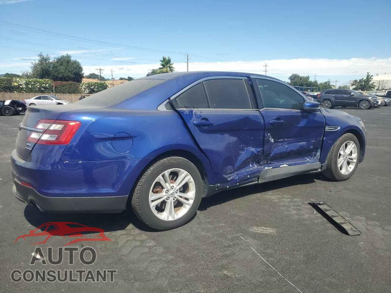FORD TAURUS 2013 - 1FAHP2E83DG211673