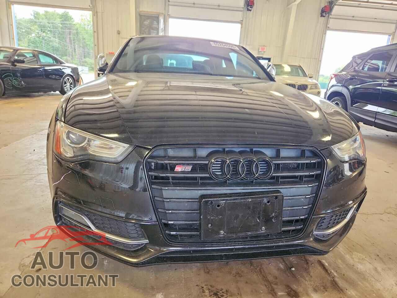 AUDI S5/RS5 2013 - WAUCGAFRXDA033170