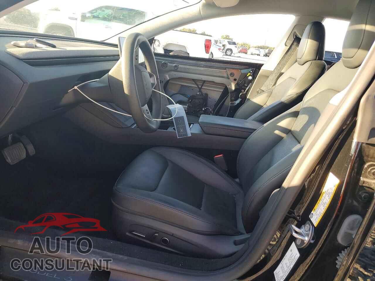 TESLA MODEL 3 2024 - 5YJ3E1EA8RF868848