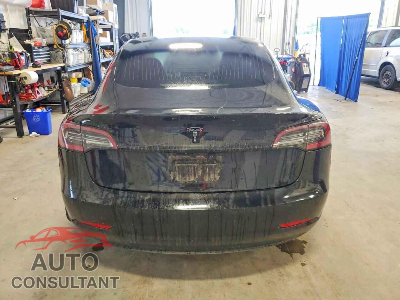 TESLA MODEL 3 2019 - 5YJ3E1EA5KF422596