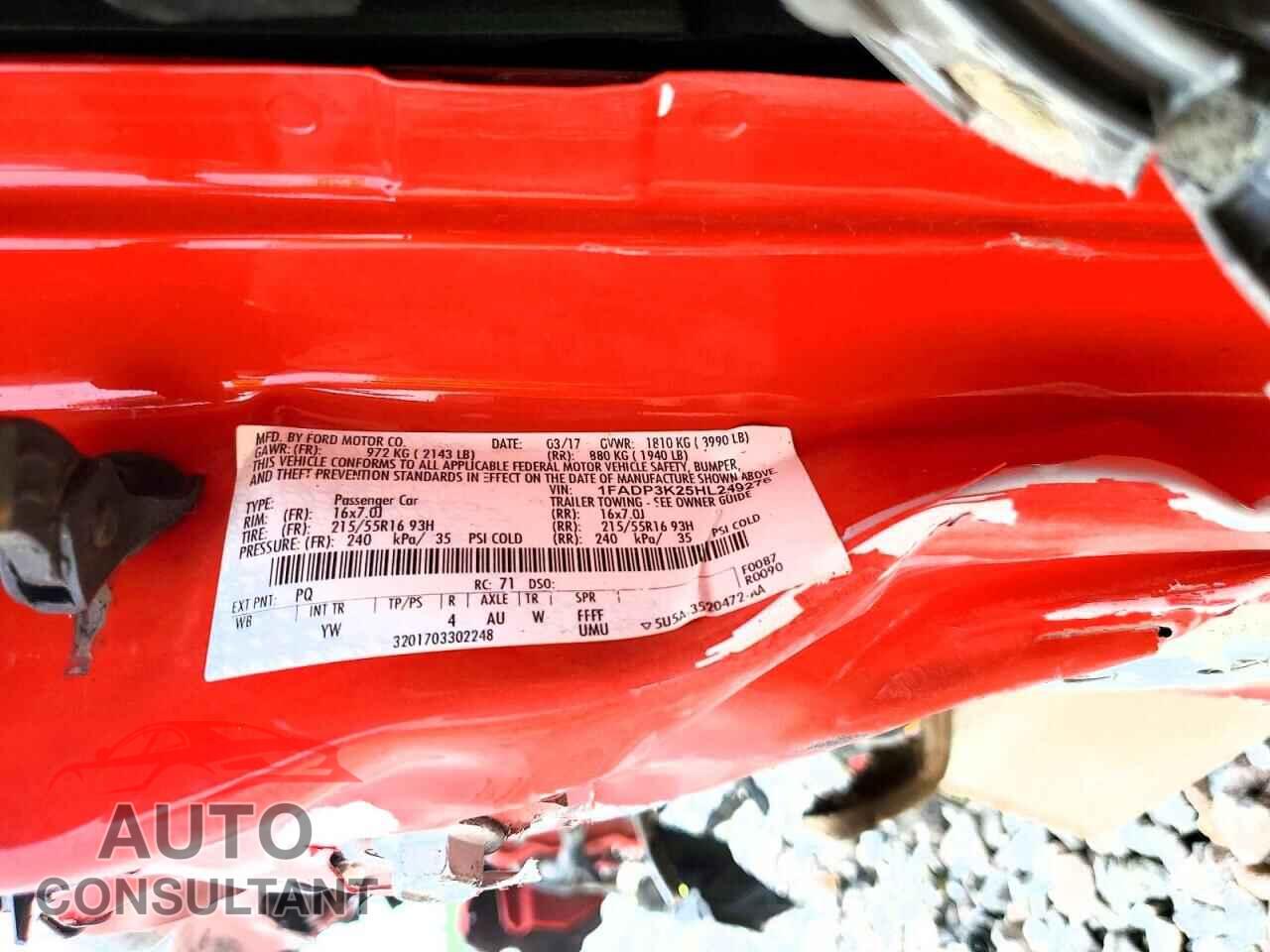 FORD FOCUS 2017 - 1FADP3K25HL249276