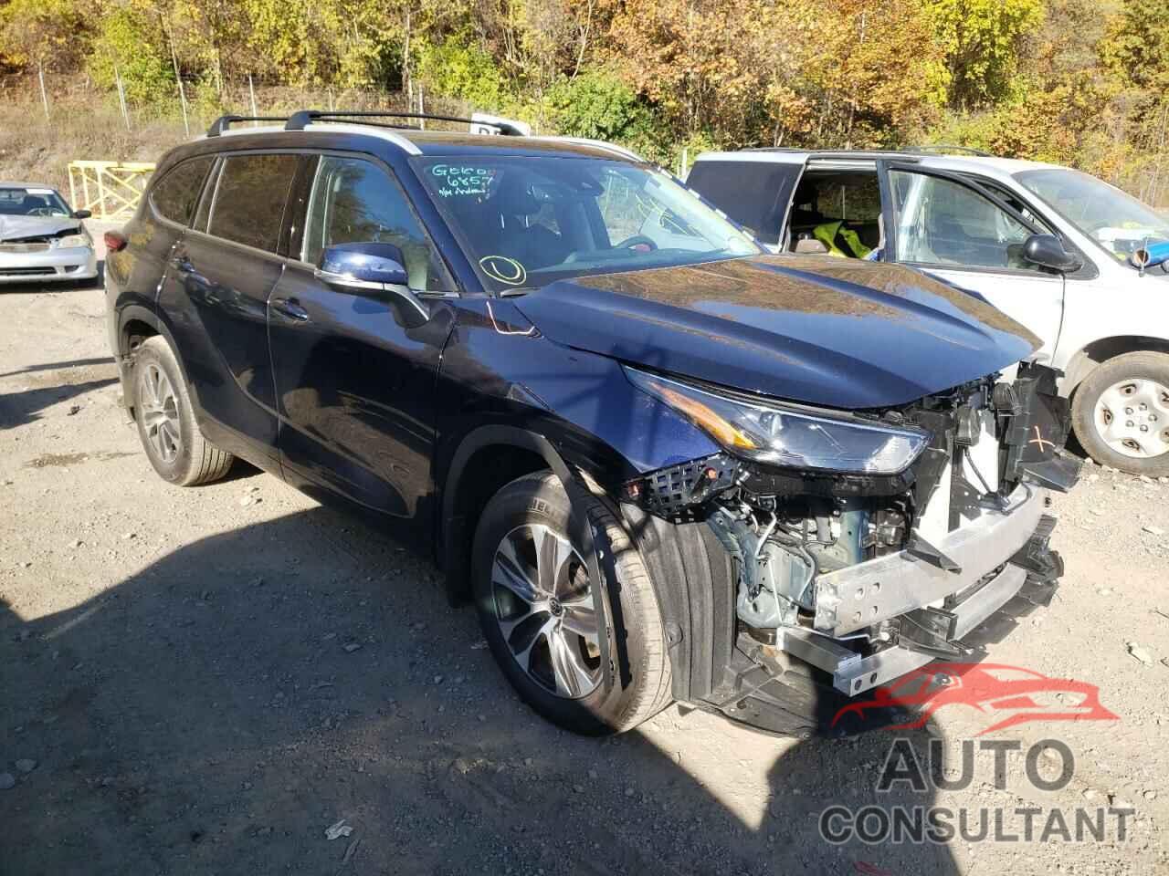 TOYOTA HIGHLANDER 2022 - 5TDGZRBH8NS582848