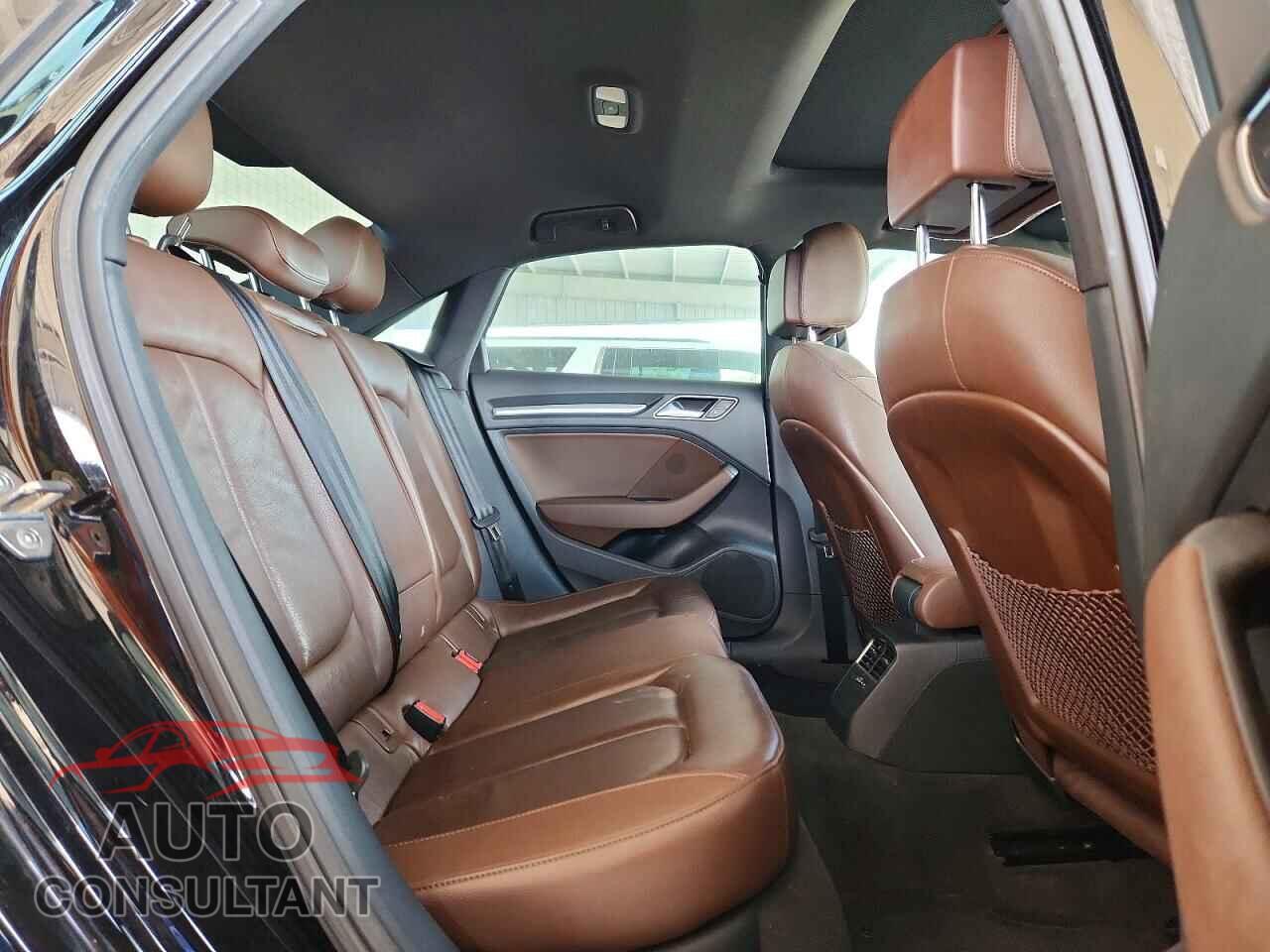 AUDI A3 2017 - WAUAUGFF6H1040048
