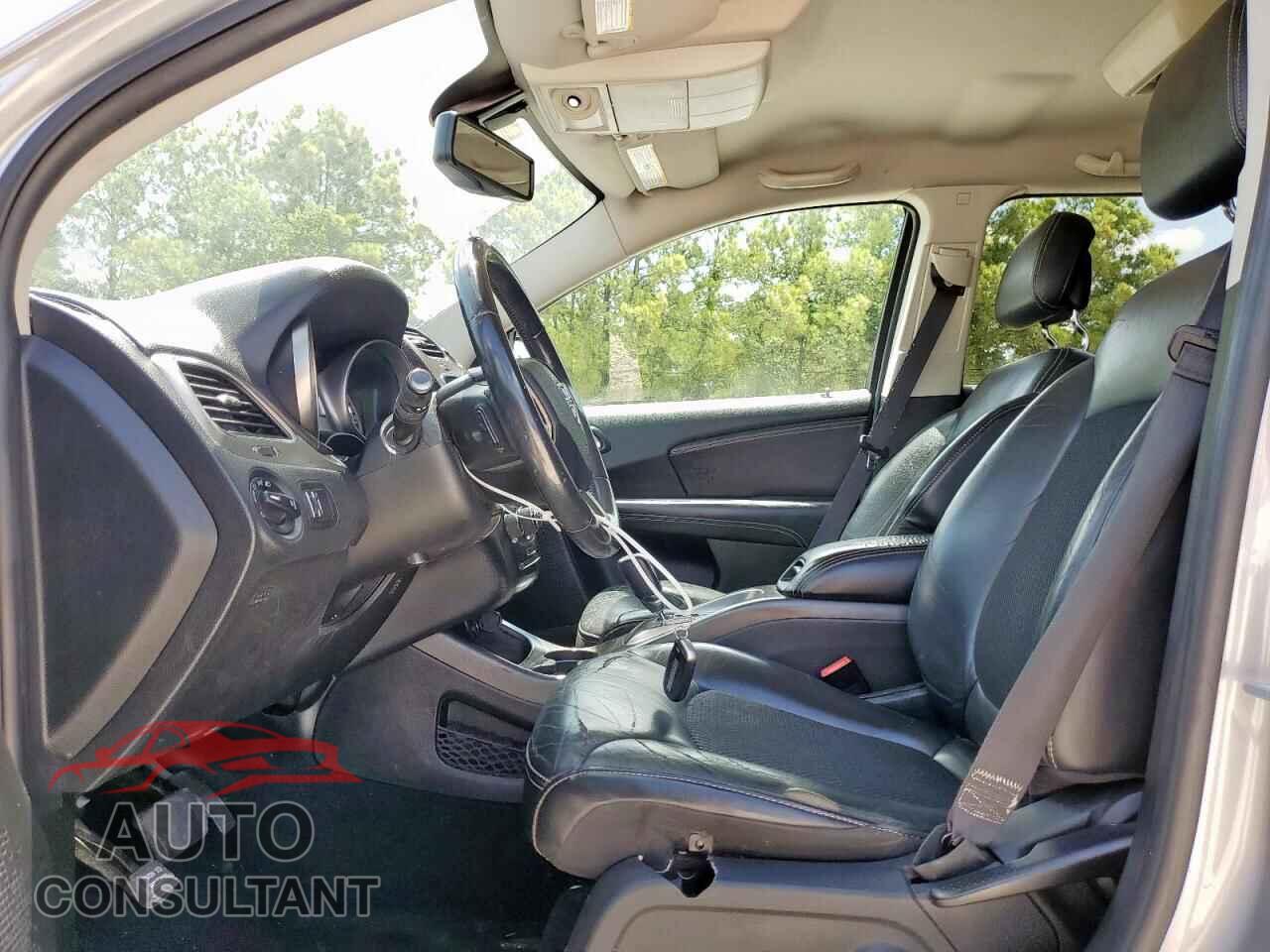 DODGE JOURNEY 2017 - 3C4PDCGG8HT590096