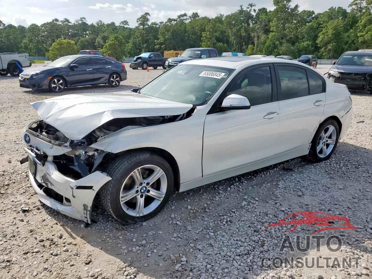 BMW 3 SERIES 2014 - WBA3B1G53ENN90779
