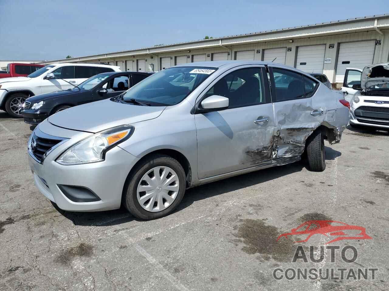 NISSAN VERSA 2019 - 3N1CN7APXKL852268