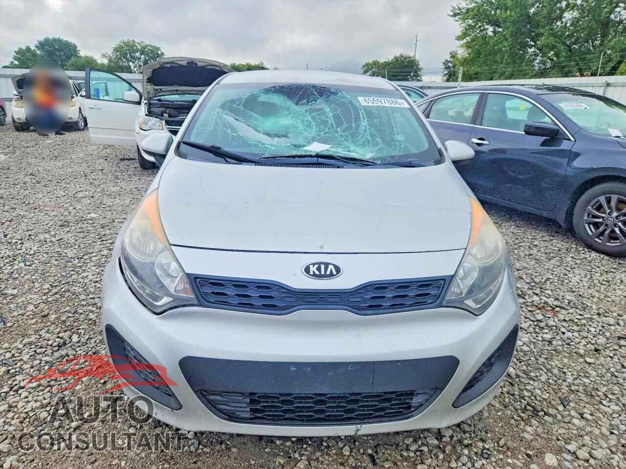 KIA RIO 2015 - KNADM5A39F6447960