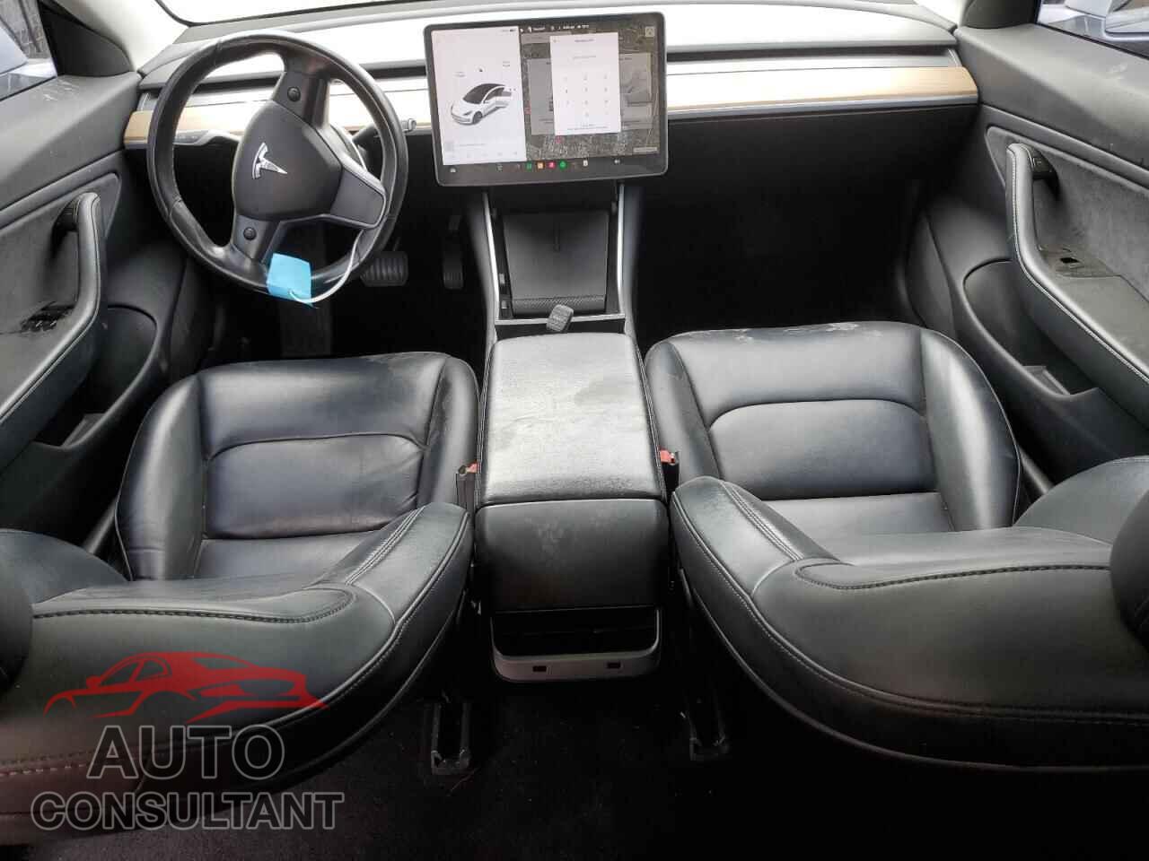 TESLA MODEL 3 2018 - 5YJ3E1EA5JF010645