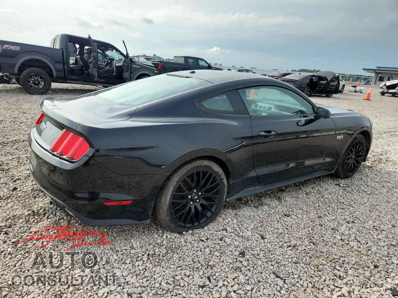 FORD MUSTANG 2017 - 1FA6P8CF1H5256172