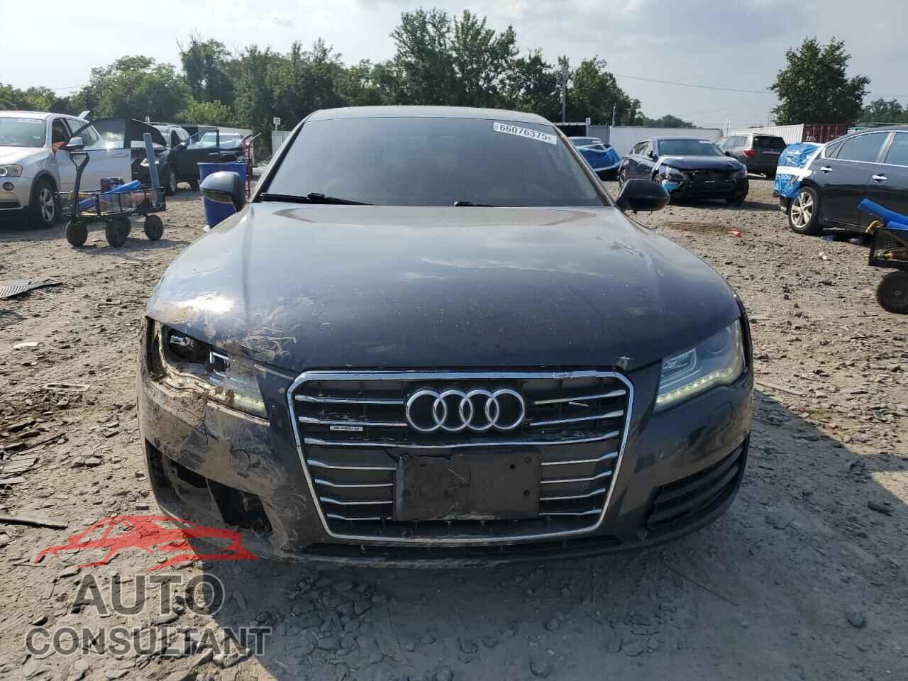 AUDI A7 2013 - WAUYGAFC7DN083017