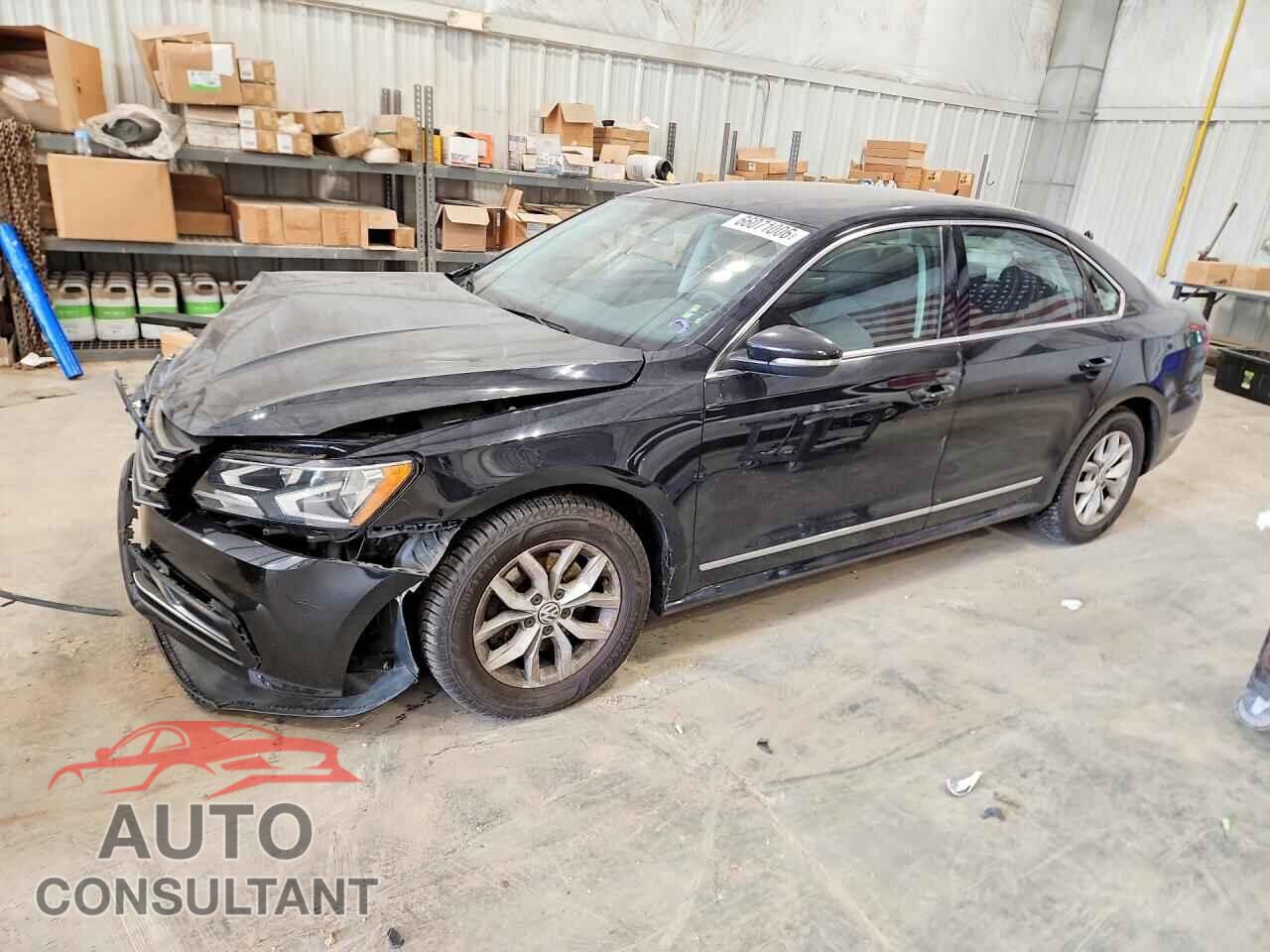 VOLKSWAGEN PASSAT 2017 - 1VWAT7A38HC045238