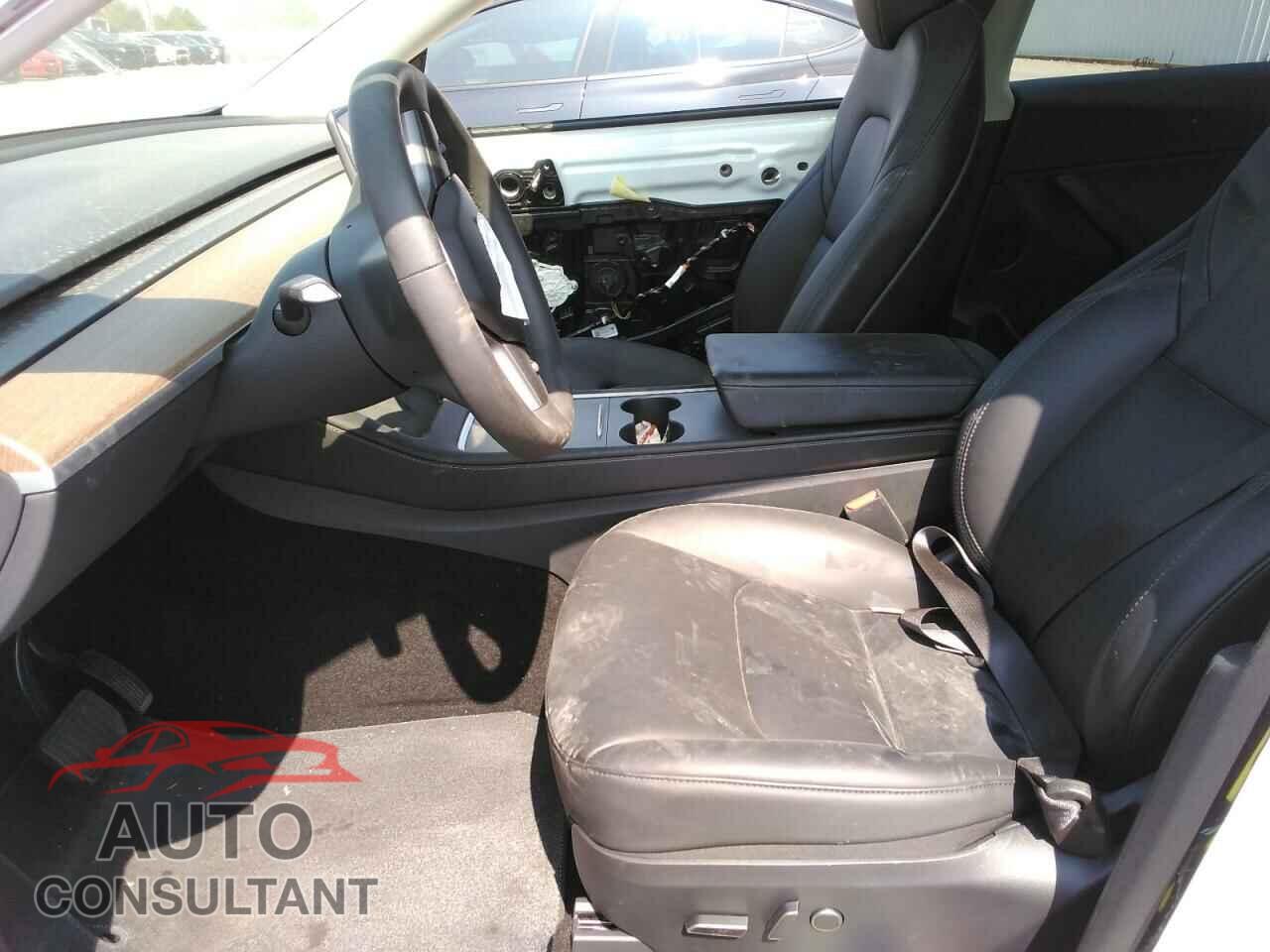 TESLA MODEL Y 2023 - 7SAYGDEEXPF823348