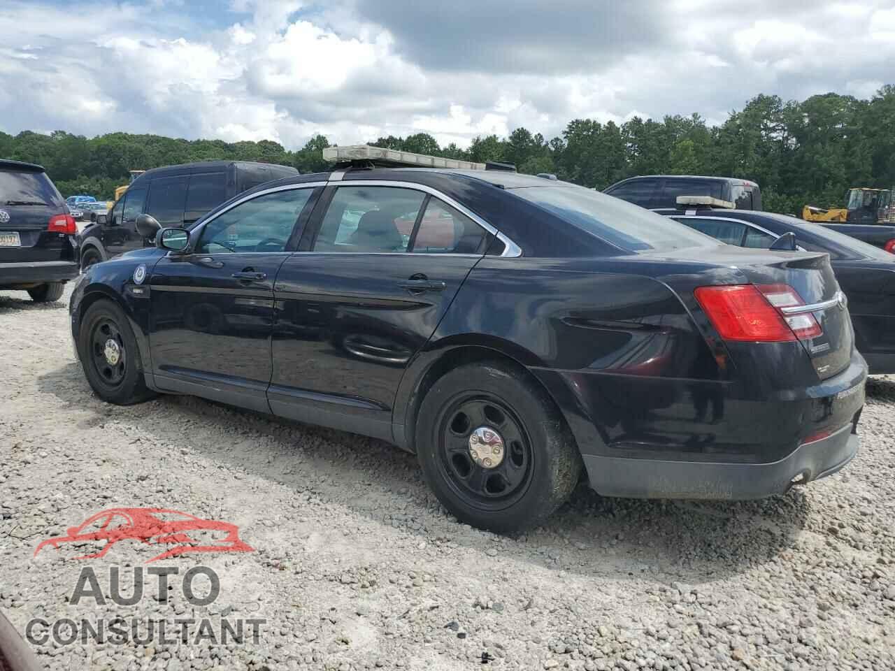 FORD TAURUS 2015 - 1FAHP2MK0FG154073