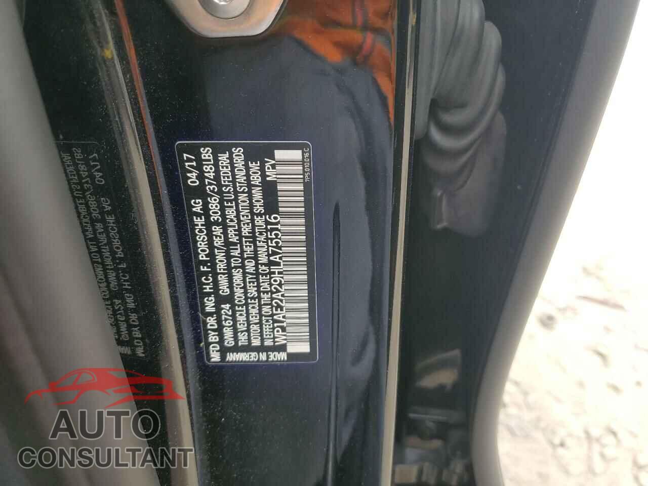 PORSCHE CAYENNE 2017 - WP1AE2A29HLA75516