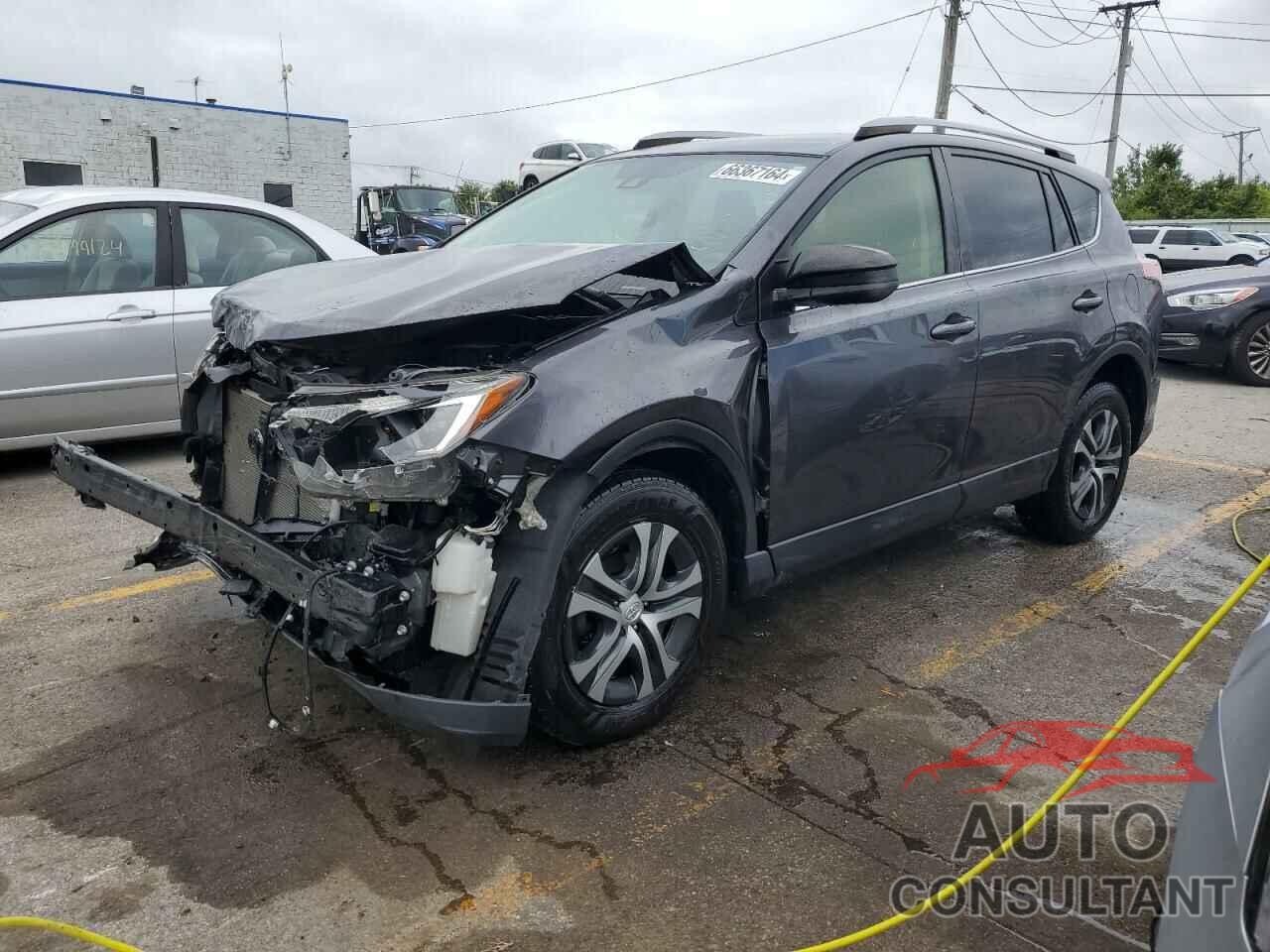 TOYOTA RAV4 2018 - JTMBFREV7JJ200241