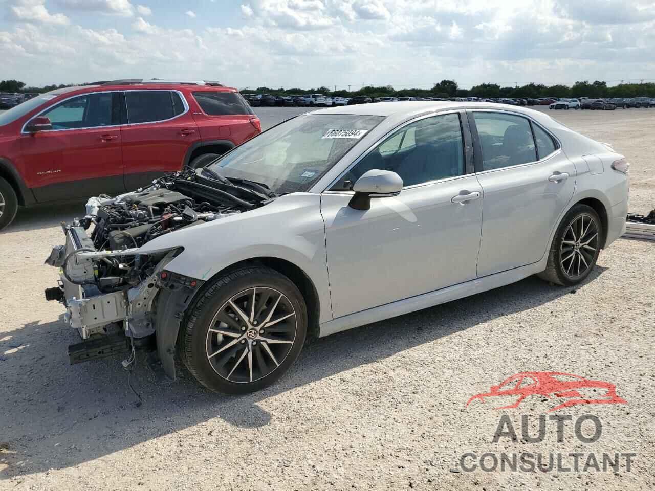 TOYOTA CAMRY 2024 - 4T1G11AK0RU229507