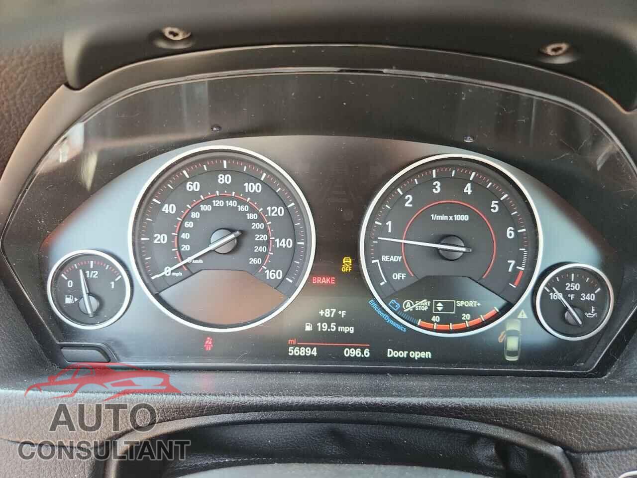 BMW 3 SERIES 2017 - WBA8B7G37HNT70900