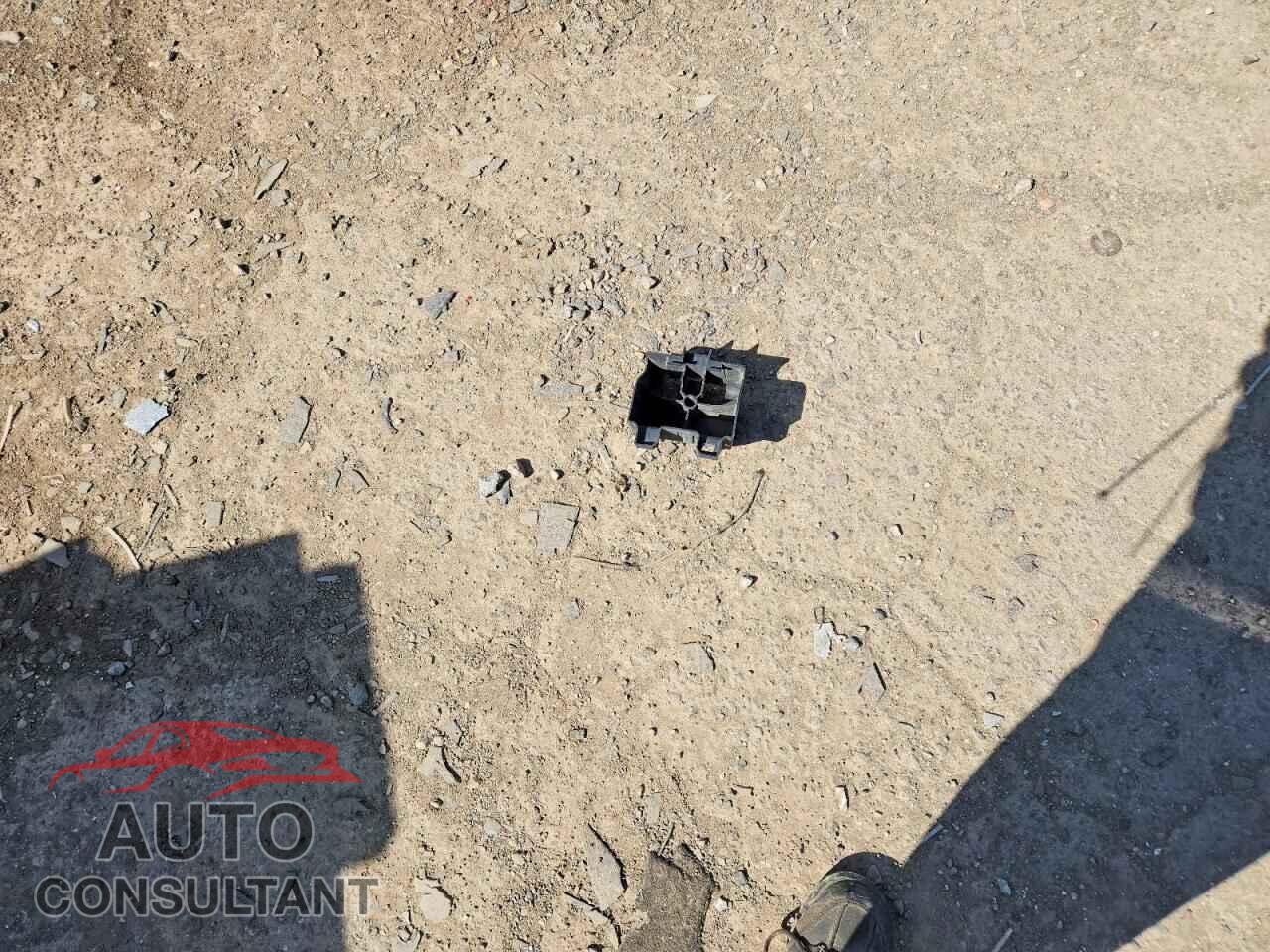 DODGE DURANGO 2018 - 1C4RDJDG0JC364475