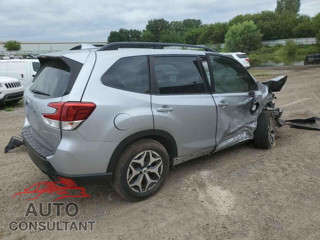 SUBARU FORESTER 2019 - JF2SKAECXKH447467