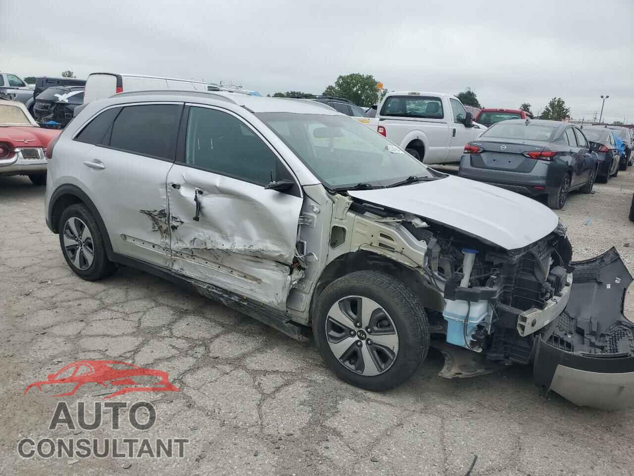KIA NIRO 2017 - KNDCB3LC3H5067754