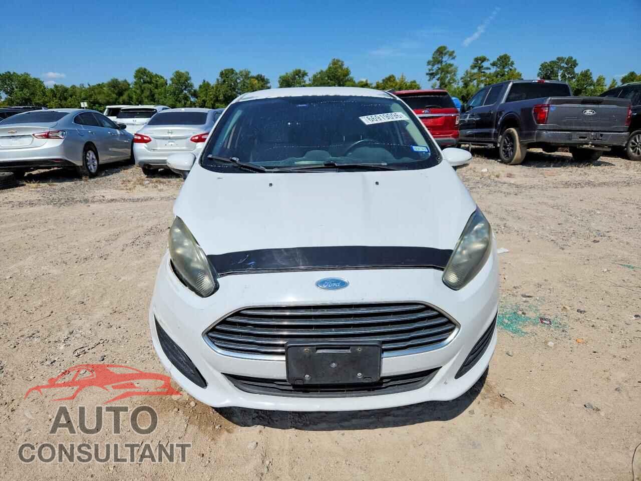 FORD FIESTA 2015 - 3FADP4EJ4FM225541