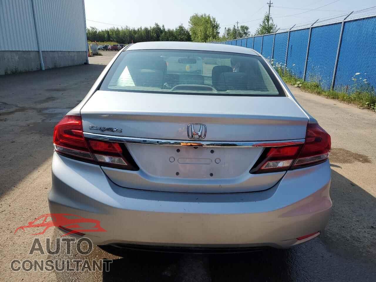 HONDA CIVIC 2015 - 2HGFB2F58FH061833