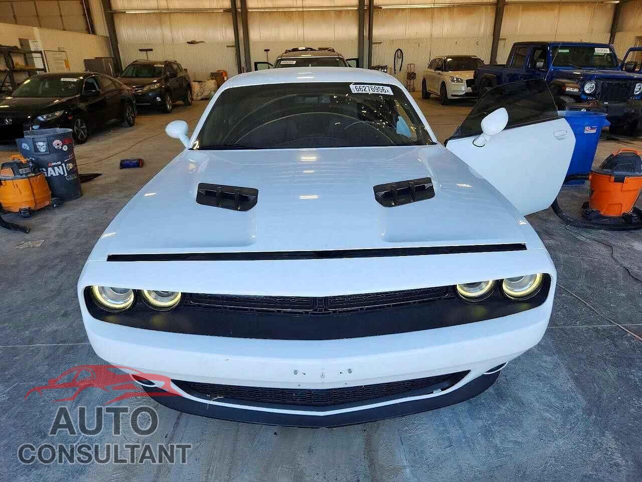 DODGE CHALLENGER 2018 - 2C3CDZAG1JH183721