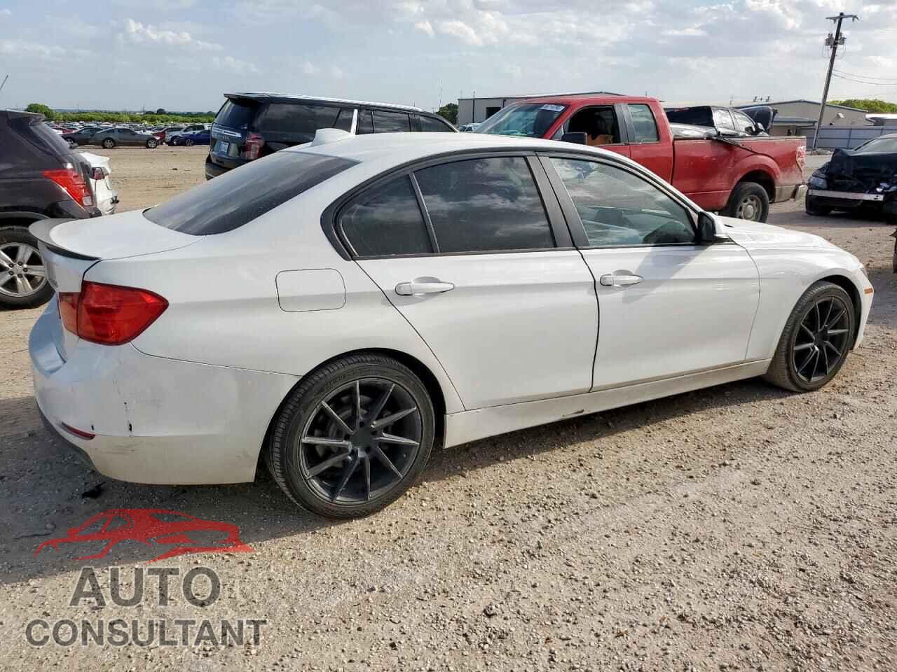 BMW 3 SERIES 2013 - WBA3B5C53DF597060