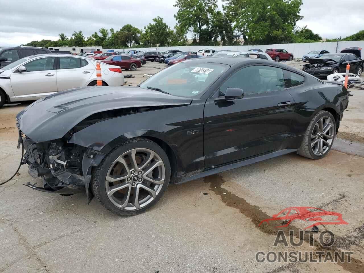 FORD MUSTANG 2018 - 1FA6P8CF4J5122892
