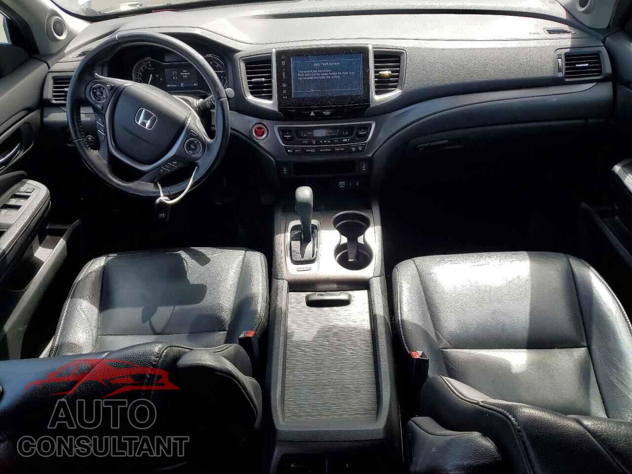 HONDA PILOT 2017 - 5FNYF5H55HB003987