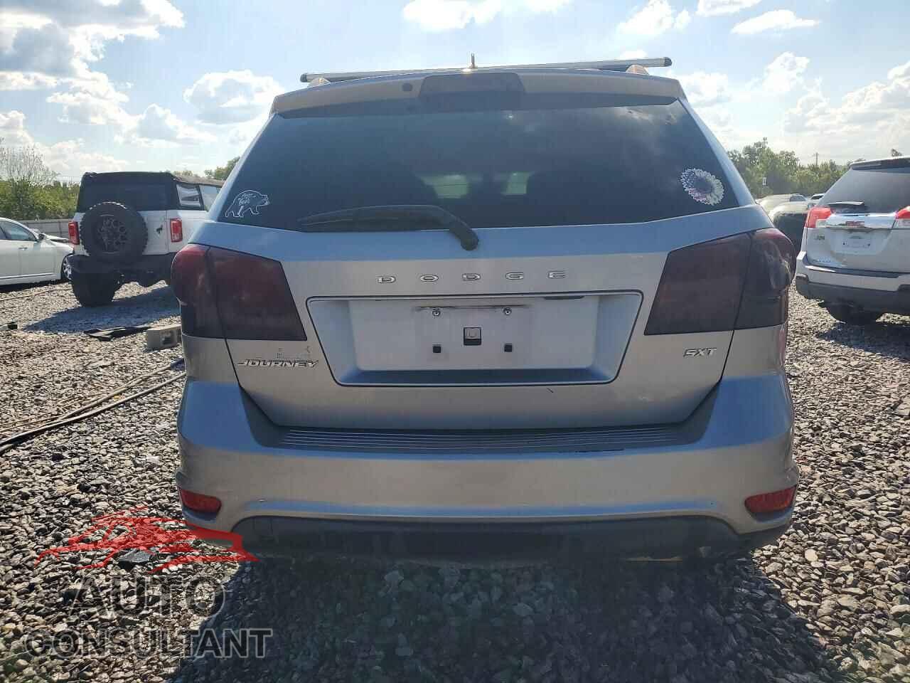 DODGE JOURNEY 2017 - 3C4PDCBB1HT507846
