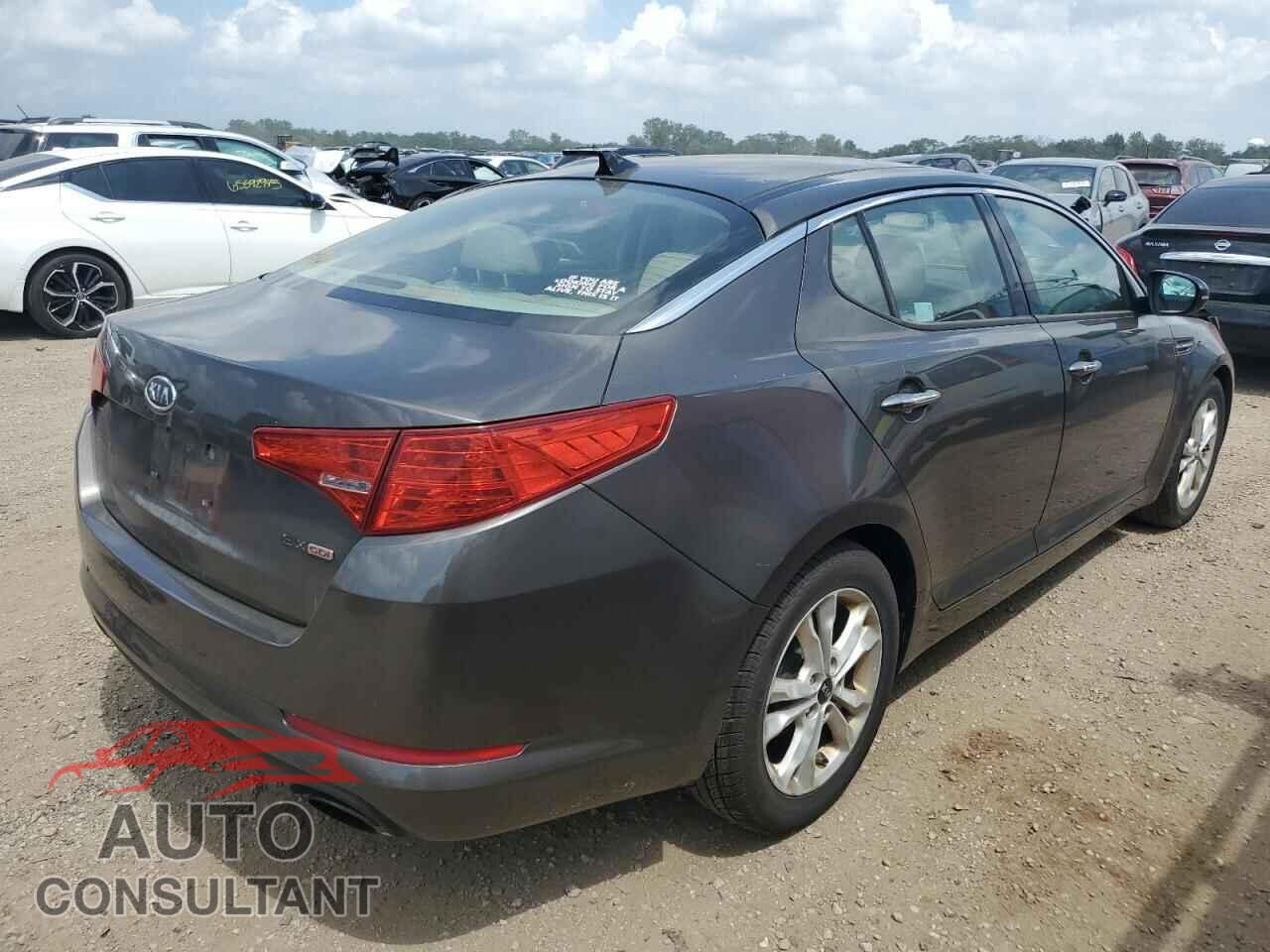 KIA OPTIMA 2011 - KNAGN4A77B5121968