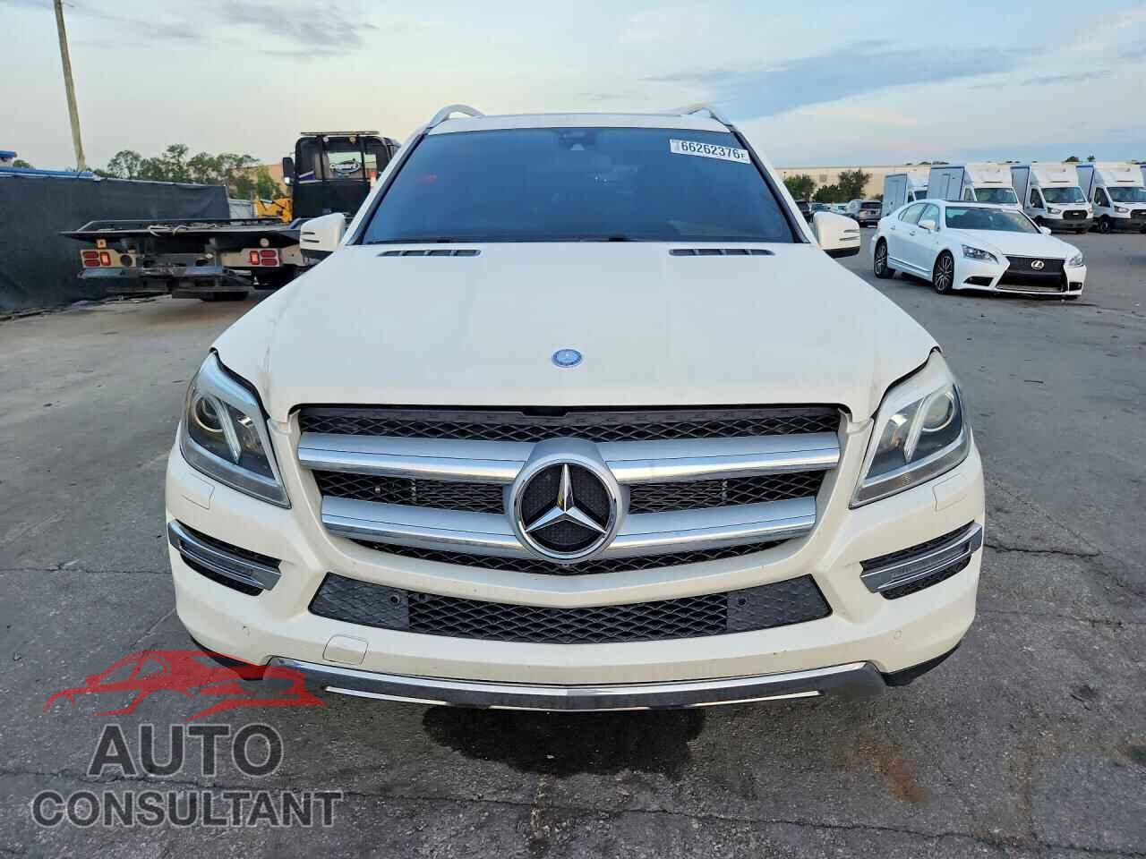 MERCEDES-BENZ GL-CLASS 2015 - 4JGDF6EE5FA529482