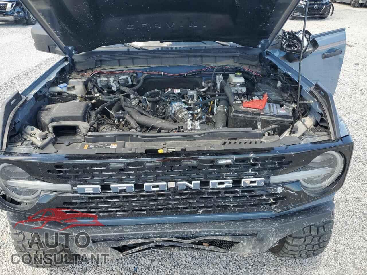 FORD BRONCO 2023 - 1FMEE5DP8PLC10572