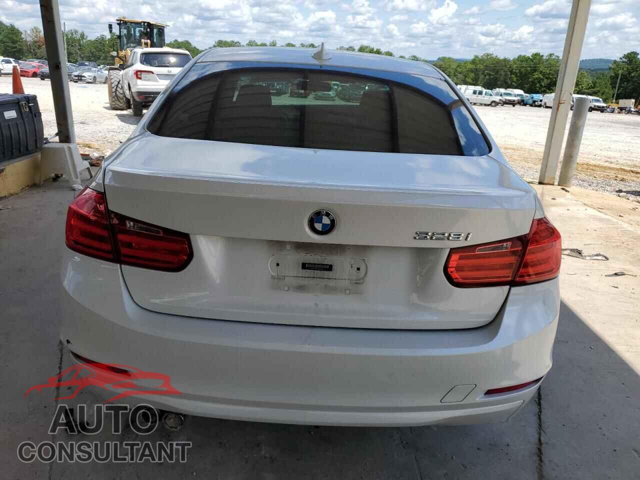 BMW 3 SERIES 2013 - WBA3A5C58DF600067