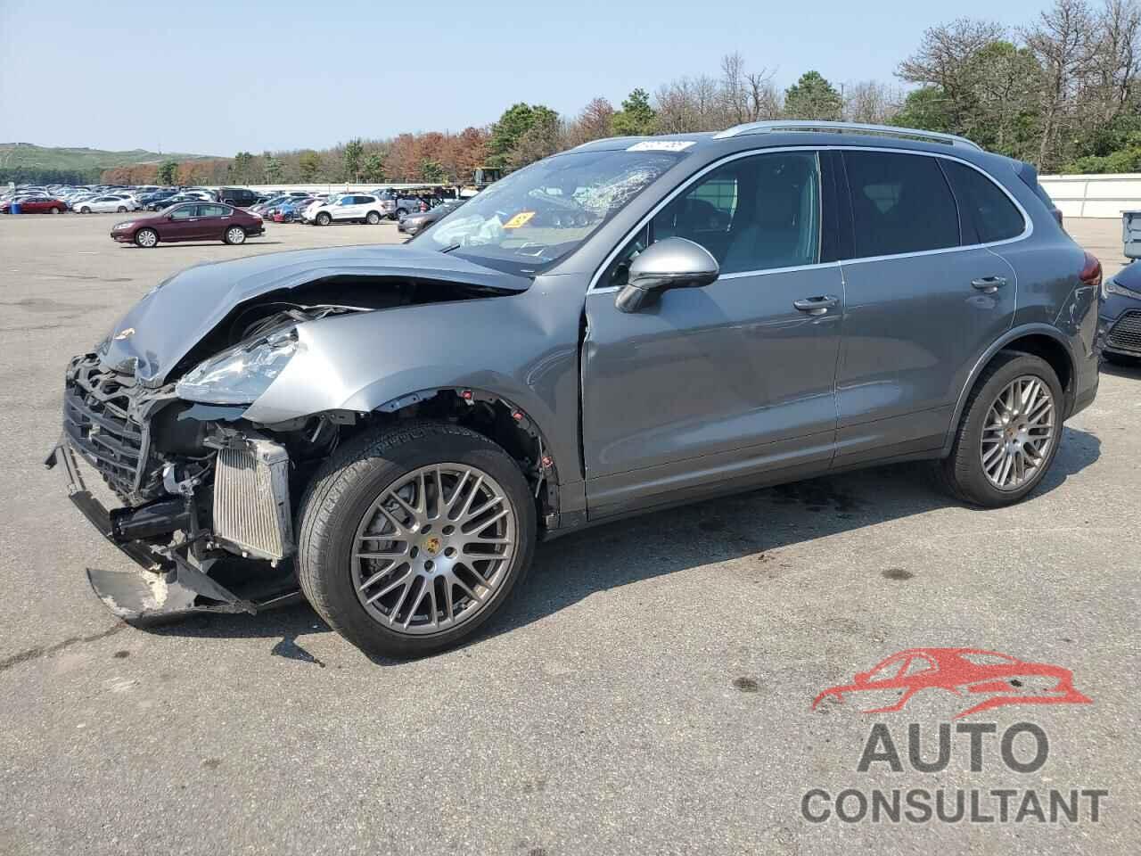 PORSCHE CAYENNE 2017 - WP1AB2A28HLA53273