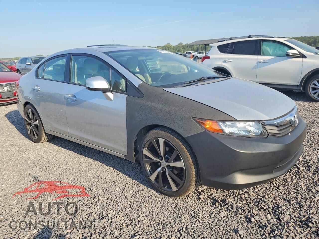 HONDA CIVIC 2012 - 2HGFB2F83CH547469