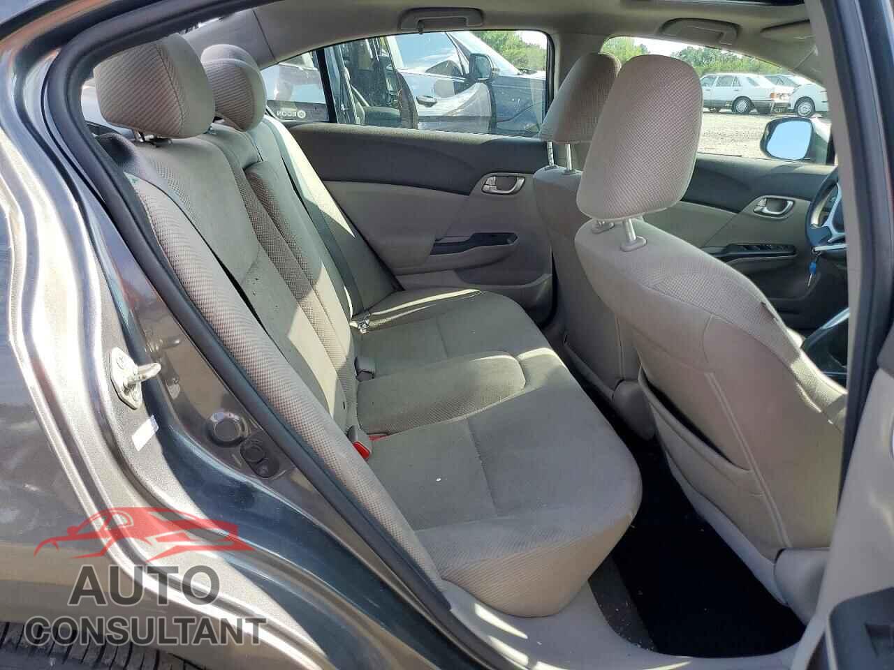 HONDA CIVIC 2012 - 2HGFB2F80CH528071