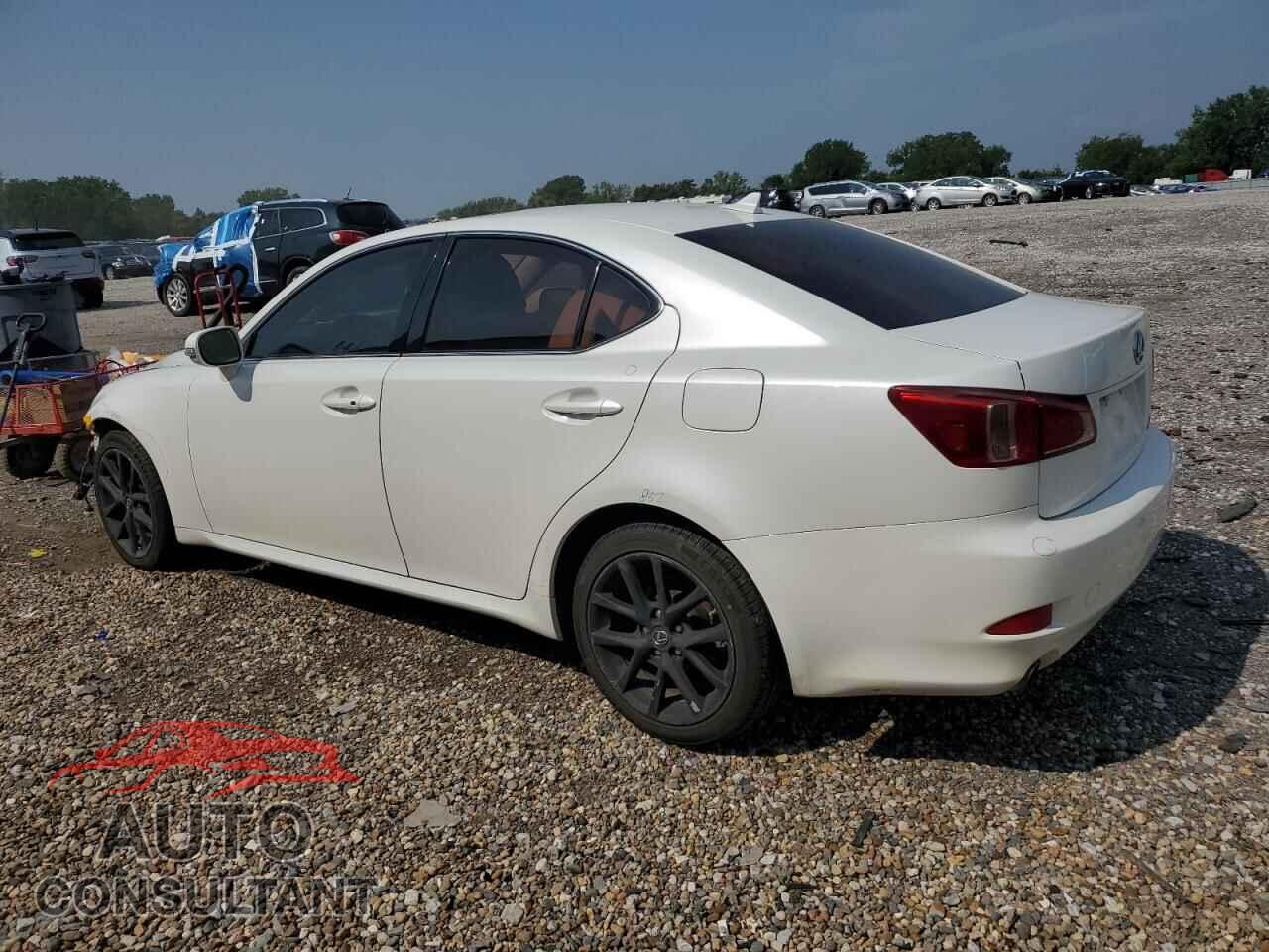 LEXUS IS 2012 - JTHCF5C24C5059547