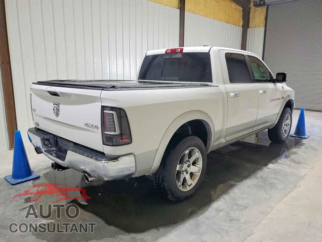 DODGE RAM 1500 2012 - 1C6RD7NT6CS213896