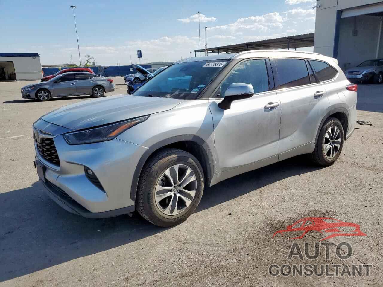 TOYOTA HIGHLANDER 2021 - 5TDGZRAH6MS516749