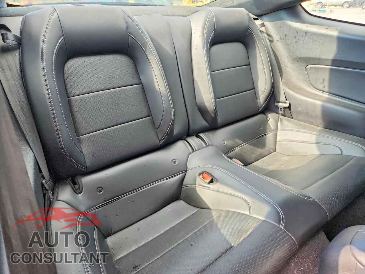 FORD MUSTANG 2021 - 1FA6P8TH8M5154461