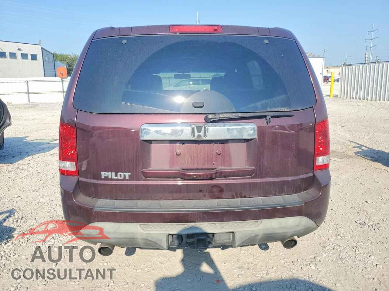 HONDA PILOT 2015 - 5FNYF3H55FB003764